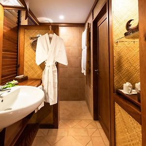 Double or Twin Room Sea View